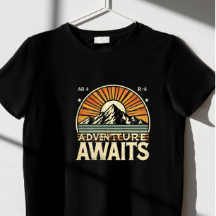 "Das Abenteuer wartet." T-Shirt