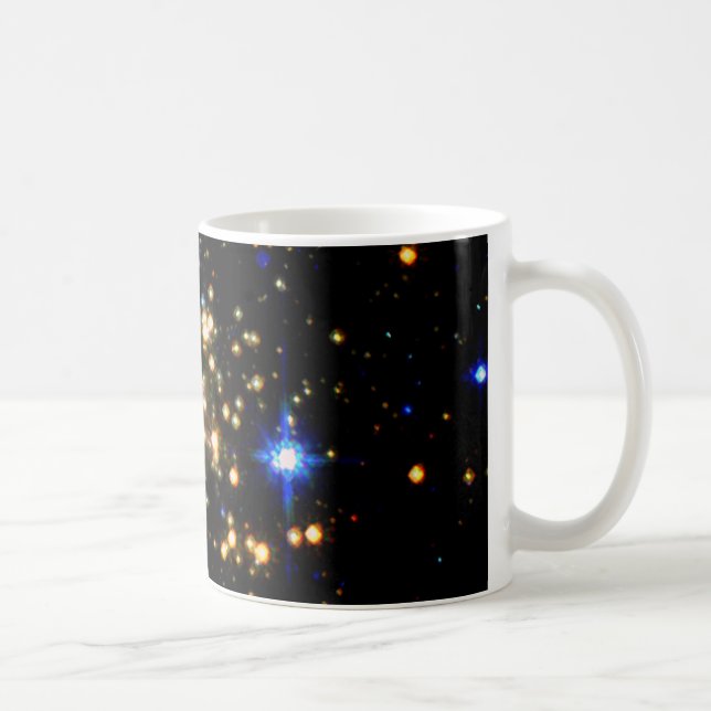 Das abenteuerlichste Sternencluster der Milchstraß Kaffeetasse (Rechts)