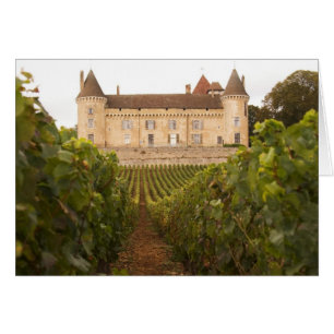 Das alte mittelalterliche Schloss Chateau de Rully