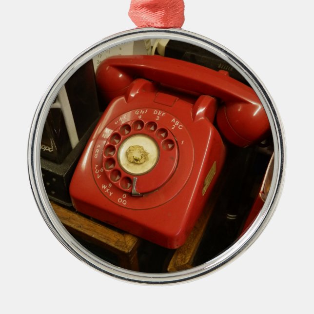 Das alte rote Telefon Ornament Aus Metall (Vorne)