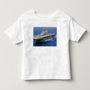 Das Angriff mit Amphibienfahrzeugsschiff USS Kleinkind T-shirt