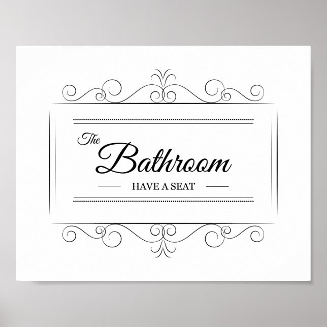 Das Badezimmer ist mit einer schönen Art Sitzecke  Poster (Vorne)