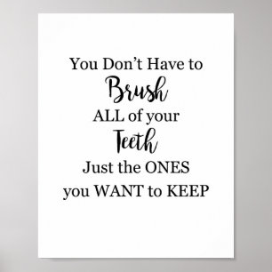 Das Badezimmer mit dem Schild spuckt dir die Zähne