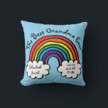 Das beste Oma Granny je farbenfroh Regenbogenblau Kissen<br><div class="desc">Personalisieren Sie für Ihre spezielle Oma,  Großmutter,  Granny,  Nan oder Nanny,  um ein einzigartiges Geschenk für Geburtstage,  Weihnachten,  Muttertag,  Babyduschen,  oder jeden Tag,  den Sie gewollt,  um zu zeigen,  wie viel sie für Sie bedeutet. Eine perfekte Art,  ihr zu zeigen,  wie phantastisch sie jeden Tag ist. von Thisisnotme© entwickelt</div>