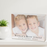 Das beste Onkel-Foto der Welt Holzkisten Schild<br><div class="desc">Gib dem besten Onkel der Welt ein individuelles Foto Holzkastenzeichen,  dass er für Jahre schätze. Sie können mit einem Foto personalisieren,  den Ausdruck "Der beste Onkel der Welt" personalisieren und wie er adressiert wird (Onkel,  Tio,  etc.),  und seine Nichten und Neffen' Namen hinzufügen.</div>