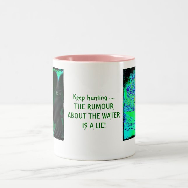 Das böse Gerücht Zweifarbige Tasse (Mittel)