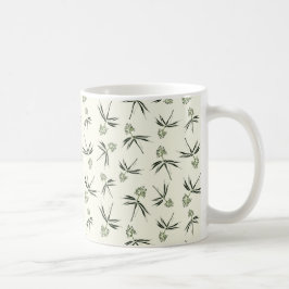 Das Budgen von grünen Branchen auf Creme - nahtlos Kaffeetasse