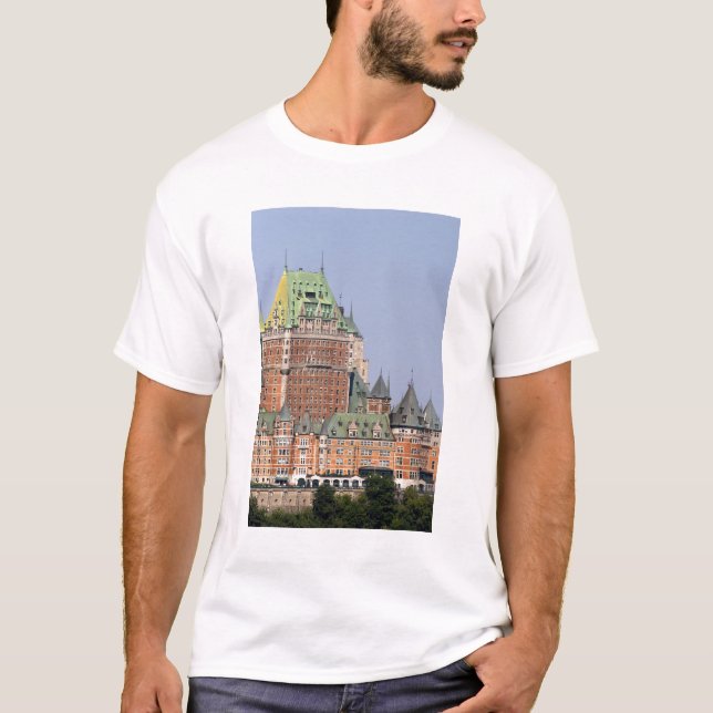 Das Chateau Frontenac in Quebec City, Kanada. T-Shirt (Vorderseite)