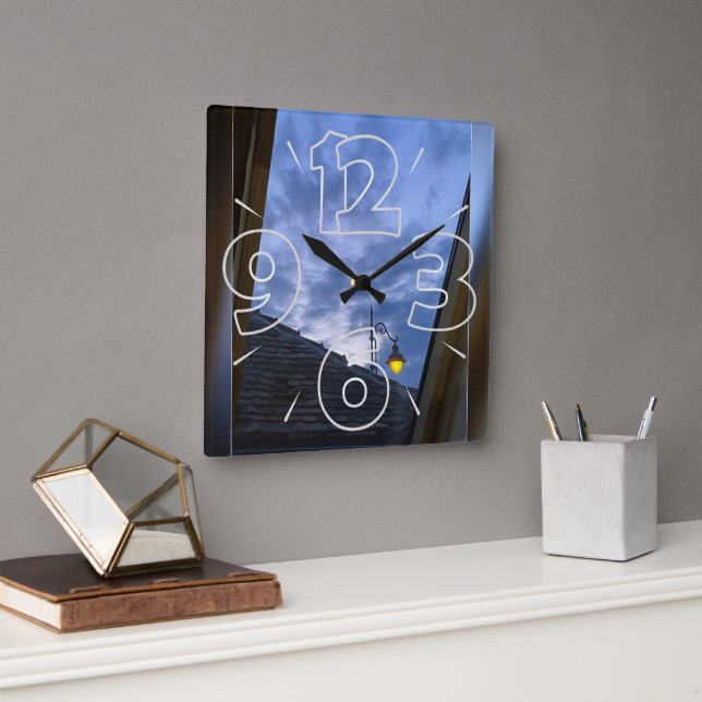 Das Dachfenster Quadratische Wanduhr (Büro)