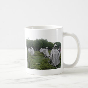 Das Denkmal des Koreakrieg-Veterans Tasse