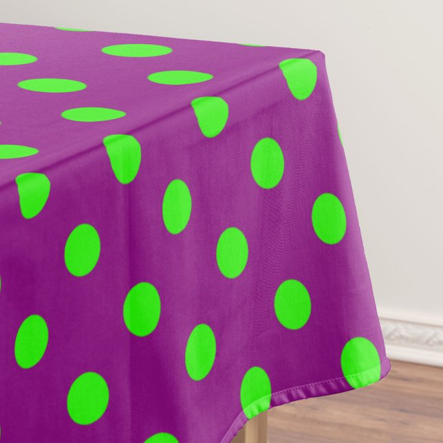 Das Design der Lila Polka-Dots ist grün Tischdecke (Von Creator hochgeladen)