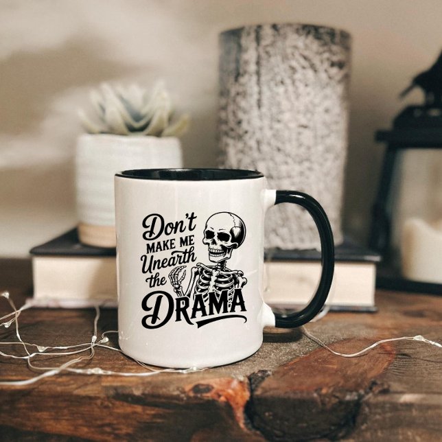 Das Drama ans Licht bringen Tasse (Von Creator hochgeladen)