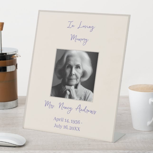 Das elegante Gedächtnis der Beerdigung Sockelschild (In Situ)