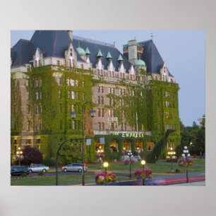 Das Empress Hotel am inneren Hafen in Poster