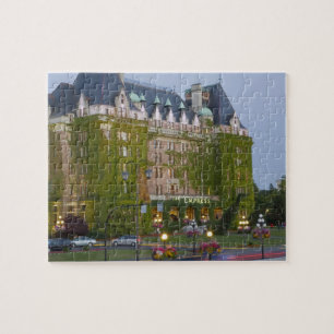 Das Empress Hotel im Innenhafen von Puzzle