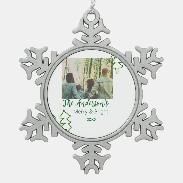 Das familiengrüne Weihnachtsbaum Foto modern Schneeflocken Zinn-Ornament (Vorderseite)