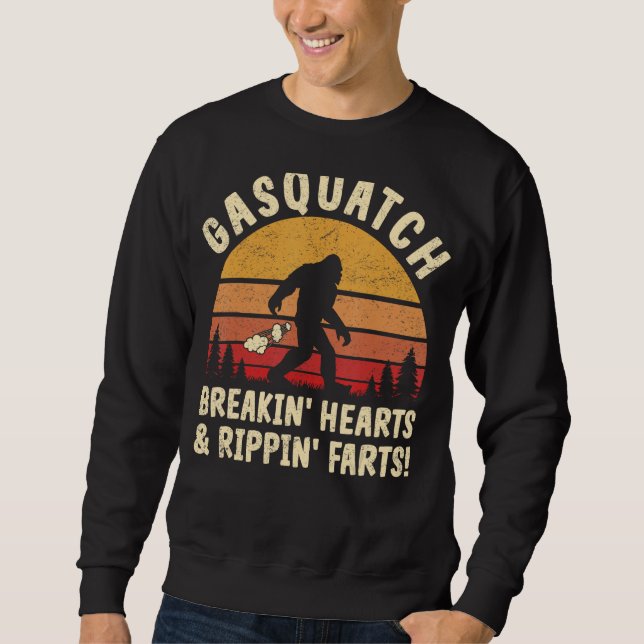 Das Farben von Bigfoot Breaking Hearts und Ripping Sweatshirt (Vorderseite)