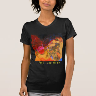 Das Feuer am T-Shirt der Sonnenuntergang-Frauen