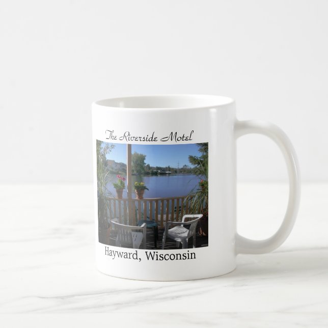 Das Flussufer-Motel, Patio Tasse (Rechts)