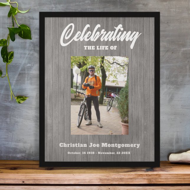 Das Foto Gray Wood Beerdigung feiern Poster (Von Creator hochgeladen)