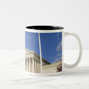 Das Gebäude des Obersten Gerichtshofs der Vereinig Zweifarbige Tasse