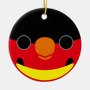 Das Gesicht einer gelben Beblätter Keramik Ornament