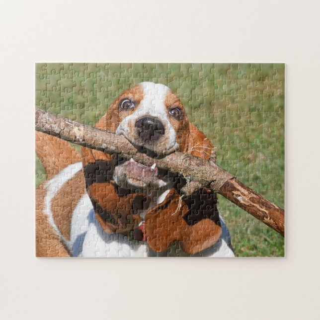 Das Glück im Basset-Hund ist ein Stick. Puzzle (Horizontal)