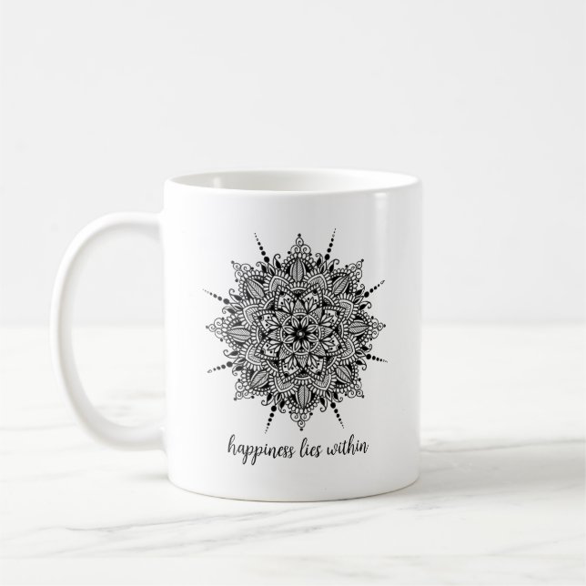 Das Glück liegt in der Mandala Tasse Kaffee oder T (Links)