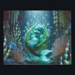 Das glühende Baby-Merchild Puzzle<br><div class="desc">Ein glühendes Baby mit schimmernder aqua-blauer Haut,  lichtdurchlässigen Flossen und glühenden Sommersprossen. In kelp-artiger Seide gefangen,  kichert es in einer Korallenwippe unter glühenden Blasen und biolumineszenten Tendrillen. Ätherische Wasserglyphen erhellen sich um das Kinderzimmer in einem zauberhaften Tempel des Noctran-Meeres.</div>