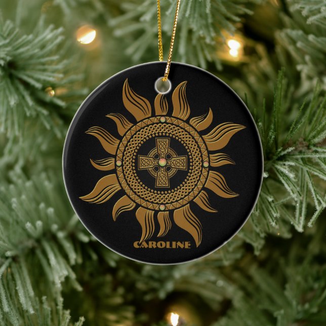 Das goldene keltische Kreuz. Keramik Ornament (Baum)