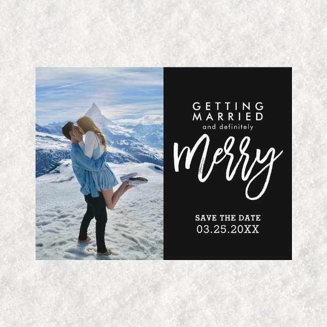 Das Heiraten von Fotos speichern Postkarte (Getting Married and Definitely Merry Save The Date Postcard)