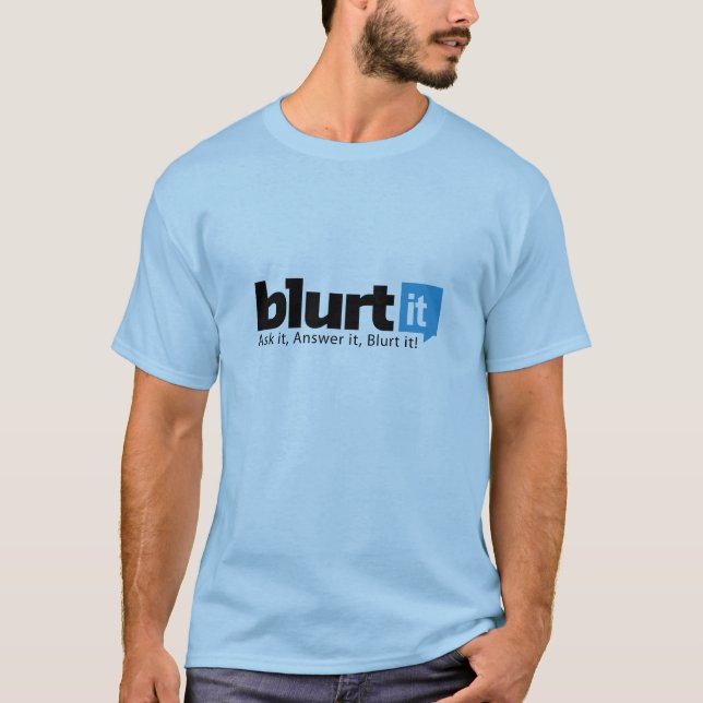 Das hellblaue grundlegende T-Shirt der Männer (Vorderseite)