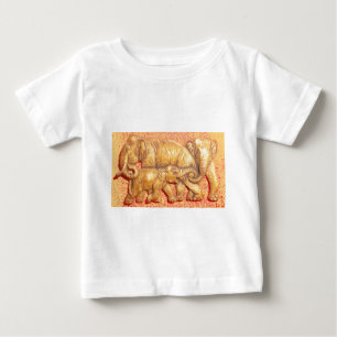 Das Herz der Herde: Elefantenportrait Baby T-shirt