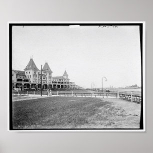 Das Hotel am Brighton Beach, N.Y. c1901 Poster