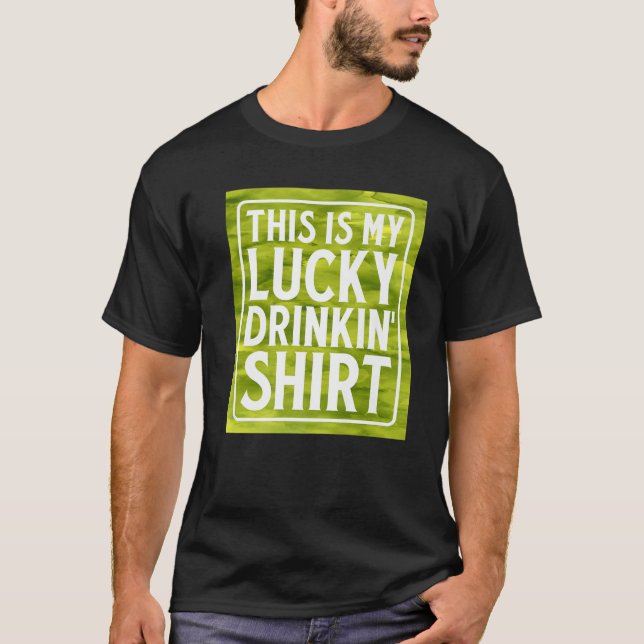 Das ist der grüne irische Whiskey meines Glückstri T-Shirt (Vorderseite)