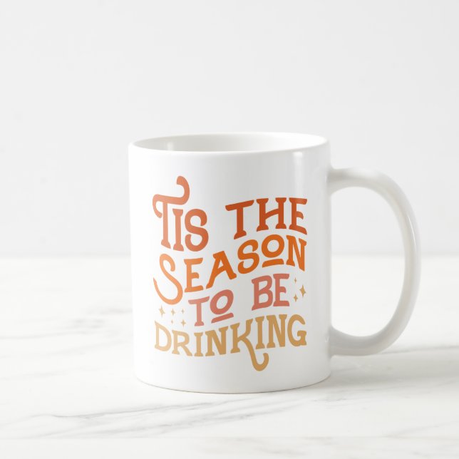 Das ist die Jahreszeit, um ein sonniges Urlaubsdes Kaffeetasse (Rechts)