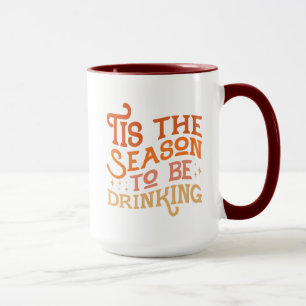 Das ist die Jahreszeit, um ein sonniges Urlaubsdes Tasse