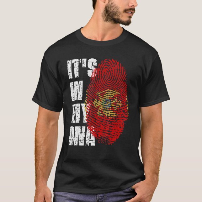 Das ist in meiner DNA-Montenegro-Flagge Montenegro T-Shirt (Vorderseite)