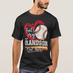 Das ist mein Enkel dort draußen Baseball-Oma T-Shirt