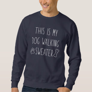 Das ist mein Hund, der im Pullover läuft