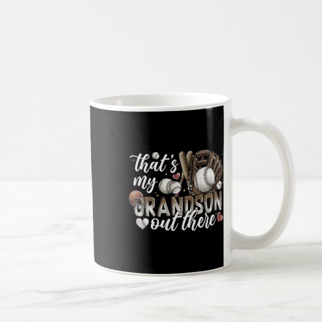 Das ist meine Großmutter da draußen Baseball-Moth Kaffeetasse (Rechts)