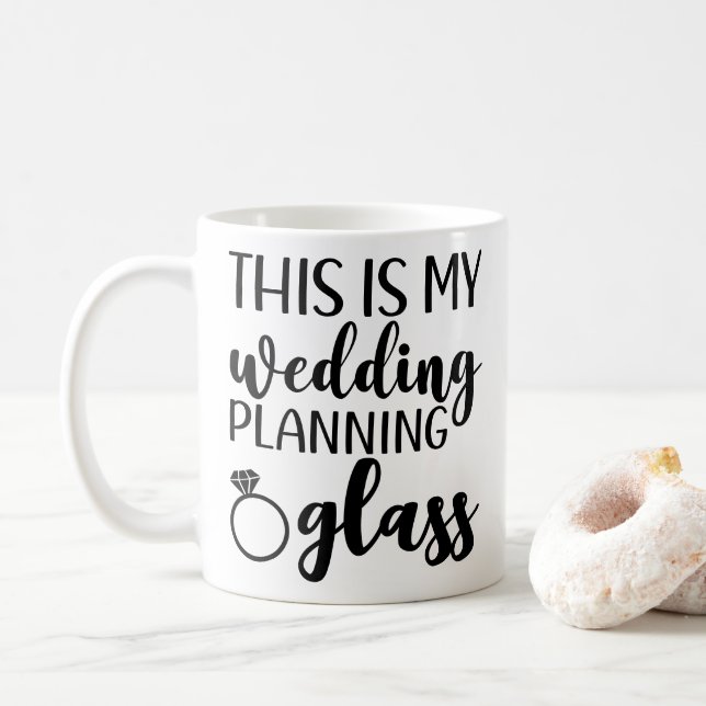 Das ist meine Hochzeitsplanungsbrücke, um lustig z Kaffeetasse (Mit Donut)