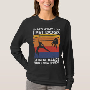 Das ist, was ich tue, ich füttere Hunde Vintag Lyr T-Shirt