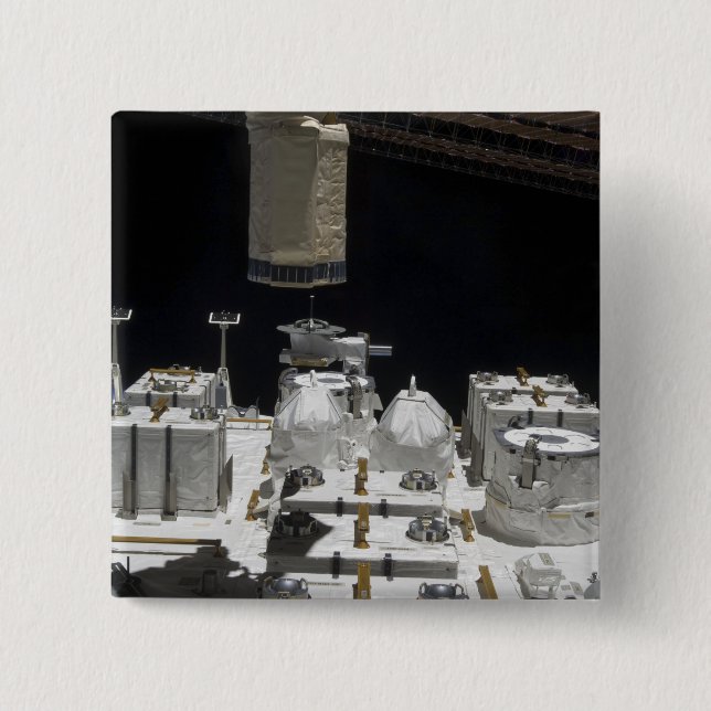 Das japanische Versuchsmodul, das verfügbar ist Button (Vorderseite)