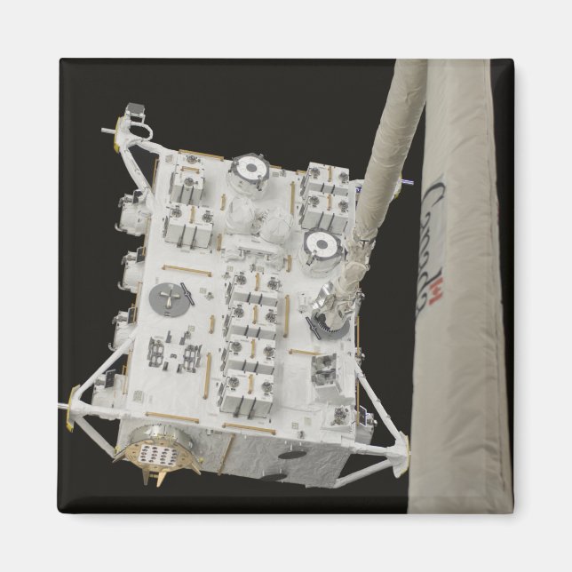 Das japanische Versuchsmodul exponierte Anlage 2 Magnet (Vorne)