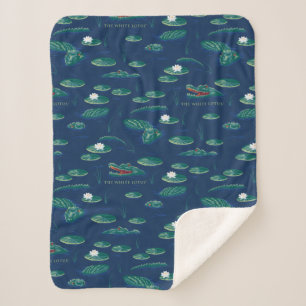 Das Lagoon-Muster des weißen Lotus Alligator Sherpadecke
