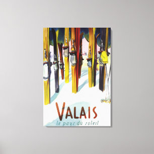 Das Land der Sonne - Skis Stehend im Schnee Leinwanddruck