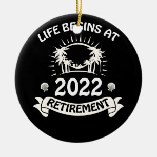 Das Leben beginnt 2022 in der Rente Keramik Ornament