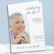 Das Leben der modernen Beerdigung der Arche feiern