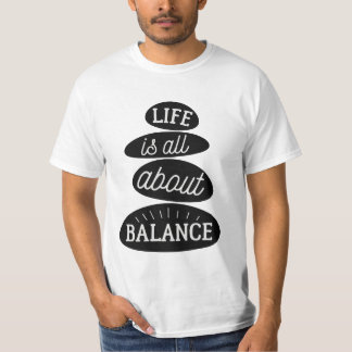 Das Leben dreht sich um Balance| Motivierend Angeb T-Shirt